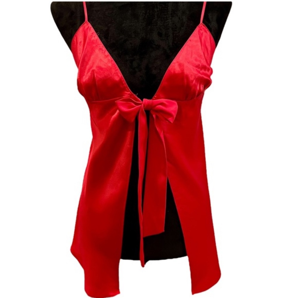 Victoria’s Secret Vintage Y2K Flyaway Chemise Slip Camisole